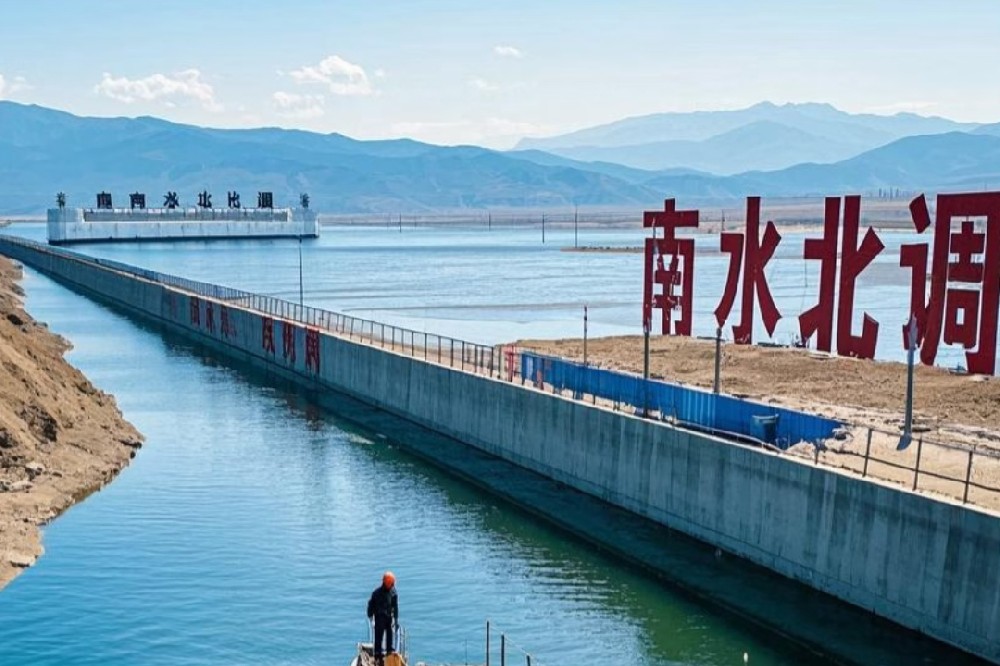 郑州2026年世界杯官网助力南水北调建设，共筑清水北送民生工程